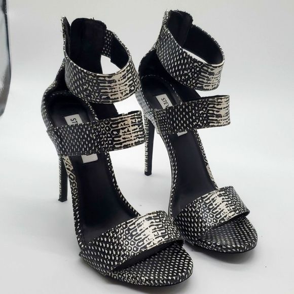 Steve Madden black and white print 5" heels, 9 - Picture 1 of 5